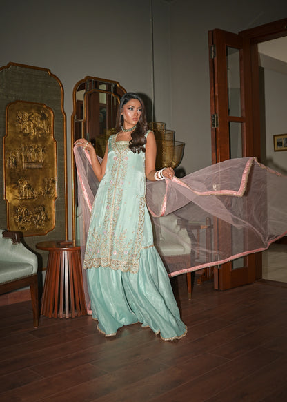 Pari