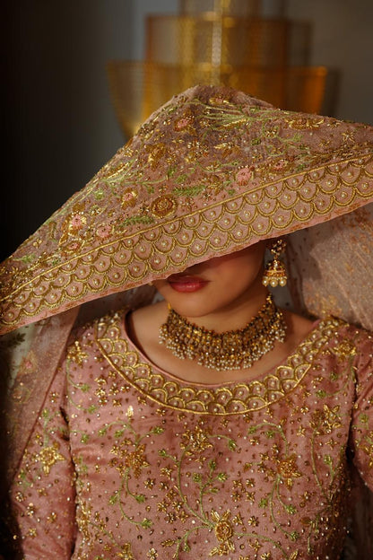 Farshi Gharara in Tea Pink